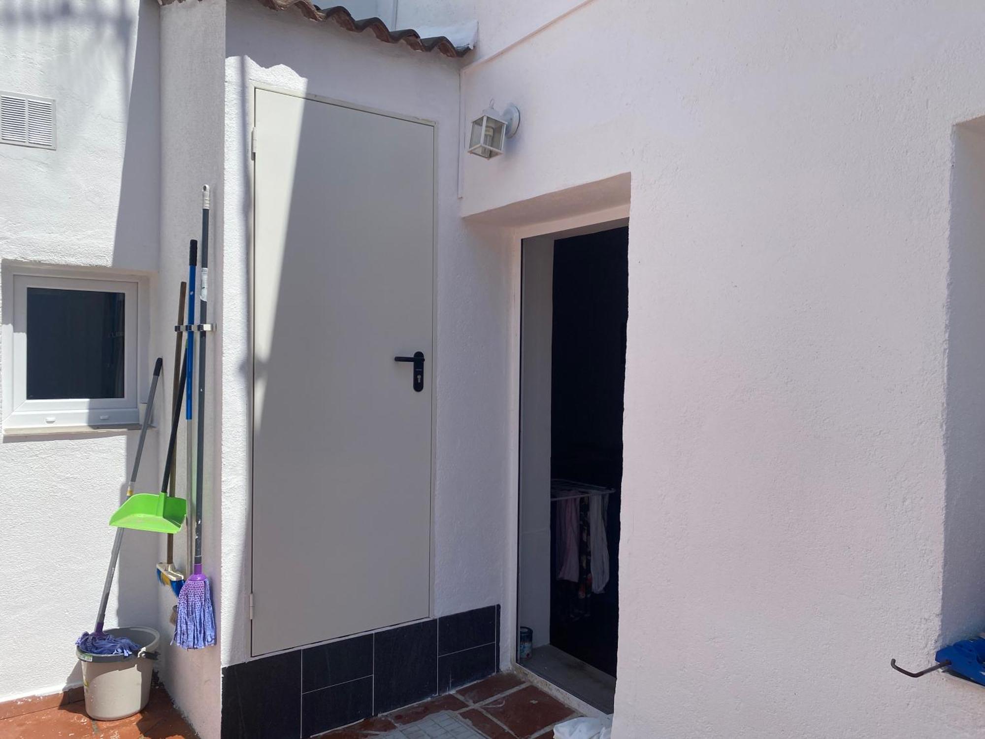 El Rincon Del Rey Apartment Torrejon del Rey Luaran gambar